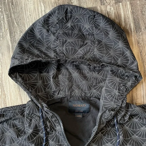 Nomad Navy and White Lightweight windbreaker Zip-up Spring Jacket Size XL - Picture 13 of 13